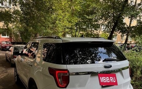 Ford Explorer VI, 2019 год, 3 100 000 рублей, 15 фотография