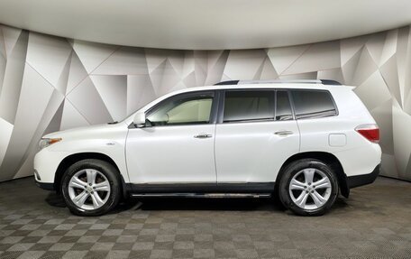 Toyota Highlander III, 2013 год, 1 655 000 рублей, 5 фотография