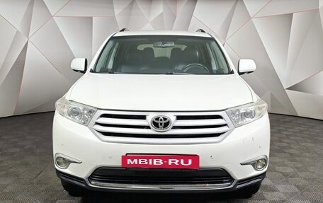 Toyota Highlander III, 2013 год, 1 655 000 рублей, 7 фотография