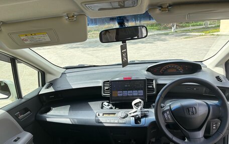 Honda Freed I, 2009 год, 1 000 000 рублей, 12 фотография