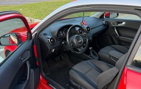 Audi A1, 2011 год, 1 050 000 рублей, 9 фотография