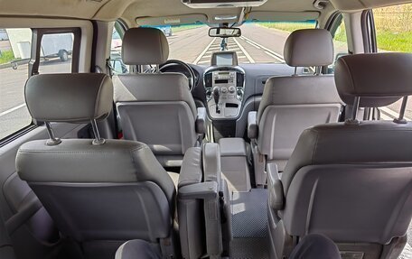 Hyundai Grand Starex Grand Starex I рестайлинг 2, 2011 год, 1 475 000 рублей, 22 фотография