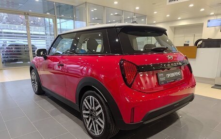 MINI Hatch, 2024 год, 4 400 000 рублей, 8 фотография