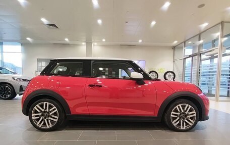 MINI Hatch, 2024 год, 4 400 000 рублей, 4 фотография
