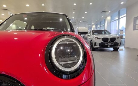 MINI Hatch, 2024 год, 4 400 000 рублей, 10 фотография