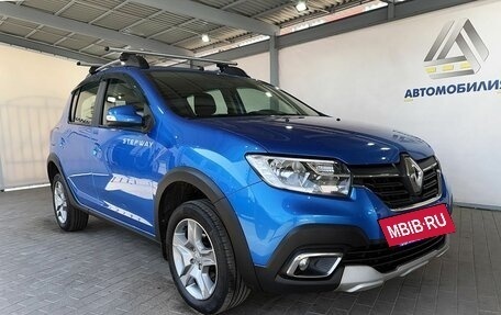 Renault Sandero II рестайлинг, 2018 год, 1 249 000 рублей, 7 фотография