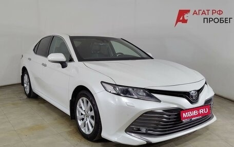Toyota Camry, 2020 год, 3 100 000 рублей, 1 фотография