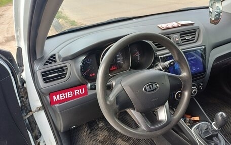 KIA Rio III рестайлинг, 2013 год, 750 000 рублей, 7 фотография