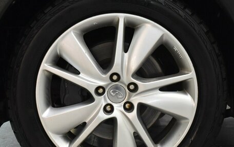 Infiniti FX II, 2013 год, 1 695 000 рублей, 19 фотография