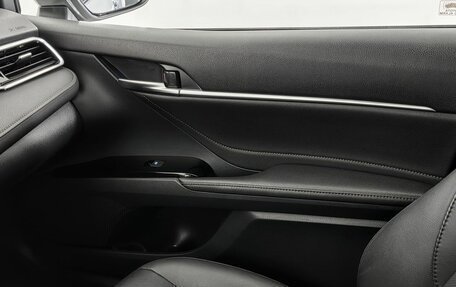 Toyota Camry, 2020 год, 3 100 000 рублей, 14 фотография
