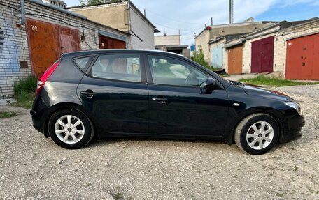 Hyundai i30 I, 2010 год, 650 000 рублей, 2 фотография