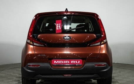 KIA Soul III, 2021 год, 1 999 777 рублей, 7 фотография