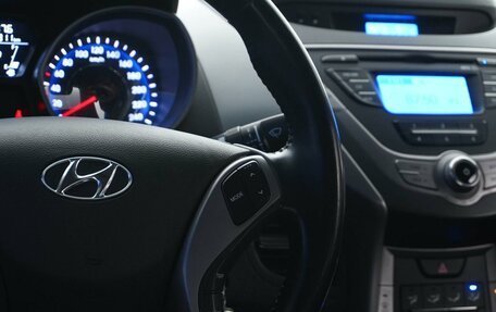 Hyundai Elantra V, 2012 год, 999 999 рублей, 13 фотография