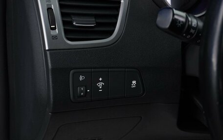 Hyundai Elantra V, 2012 год, 999 999 рублей, 16 фотография