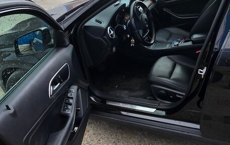 Mercedes-Benz GLA, 2014 год, 1 700 000 рублей, 14 фотография