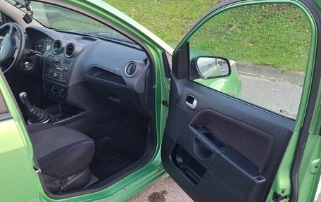 Ford Fiesta, 2007 год, 248 000 рублей, 8 фотография