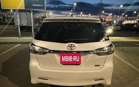 Toyota Wish II, 2013 год, 1 700 000 рублей, 3 фотография
