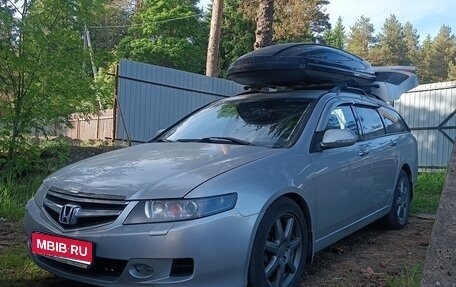 Honda Accord VII рестайлинг, 2004 год, 600 000 рублей, 1 фотография