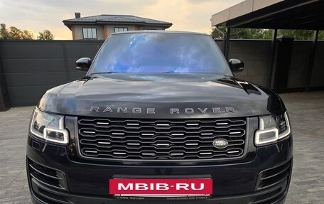 Land Rover Range Rover IV рестайлинг, 2019 год, 5 800 000 рублей, 2 фотография