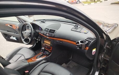 Mercedes-Benz E-Класс, 2007 год, 850 000 рублей, 8 фотография