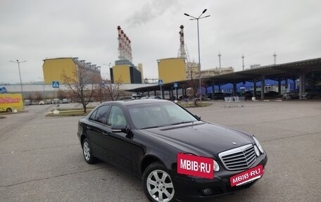 Mercedes-Benz E-Класс, 2007 год, 850 000 рублей, 4 фотография