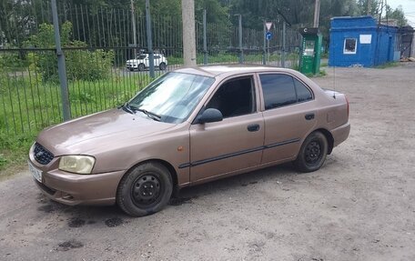Hyundai Accent II, 2004 год, 220 000 рублей, 3 фотография