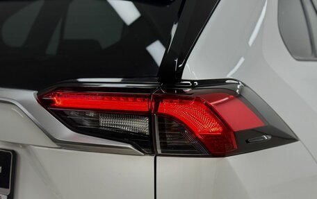 Toyota RAV4, 2022 год, 3 225 000 рублей, 10 фотография