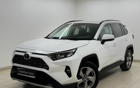 Toyota RAV4, 2022 год, 3 225 000 рублей, 1 фотография