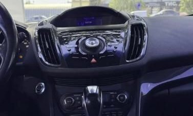 Ford Kuga III, 2013 год, 1 090 000 рублей, 12 фотография