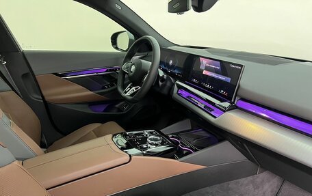 BMW 5 серия, 2025 год, 9 300 000 рублей, 14 фотография