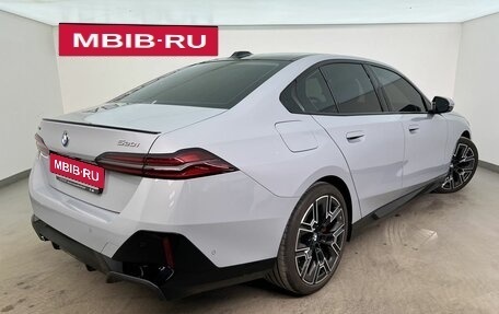 BMW 5 серия, 2025 год, 9 300 000 рублей, 2 фотография