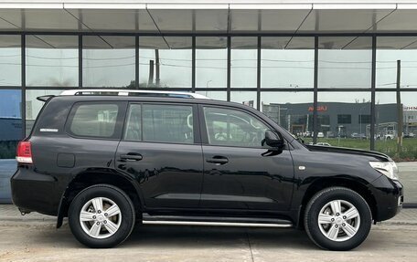 Toyota Land Cruiser 200, 2011 год, 2 950 000 рублей, 6 фотография