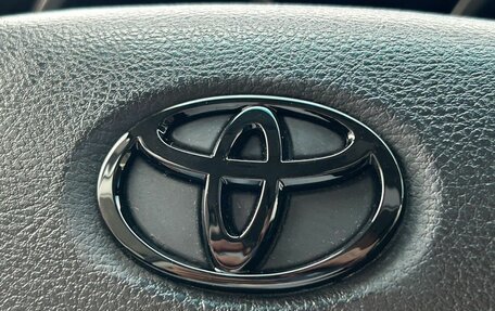 Toyota Land Cruiser 200, 2011 год, 2 950 000 рублей, 14 фотография