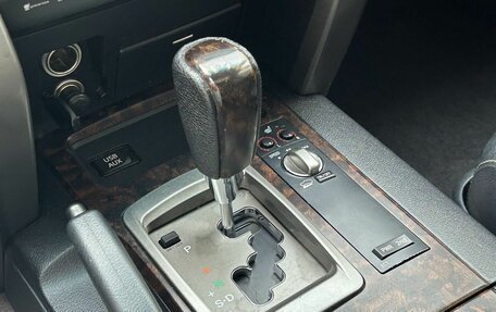 Toyota Land Cruiser 200, 2011 год, 2 950 000 рублей, 19 фотография