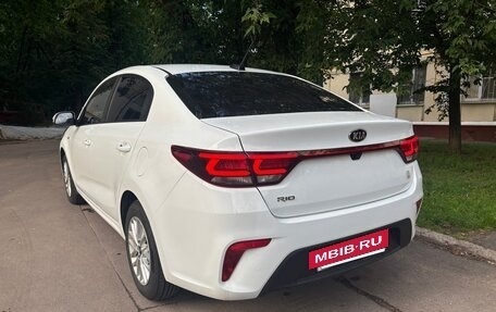 KIA Rio IV, 2020 год, 1 650 000 рублей, 14 фотография