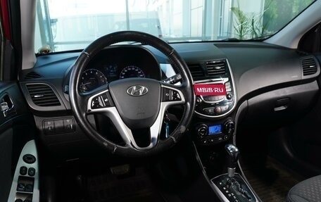 Hyundai Solaris II рестайлинг, 2012 год, 749 000 рублей, 12 фотография