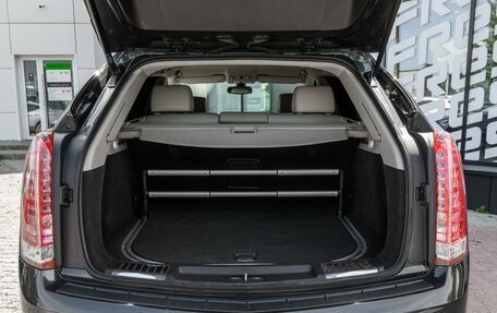 Cadillac SRX II рестайлинг, 2014 год, 1 749 000 рублей, 26 фотография