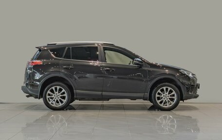 Toyota RAV4, 2016 год, 2 550 000 рублей, 5 фотография