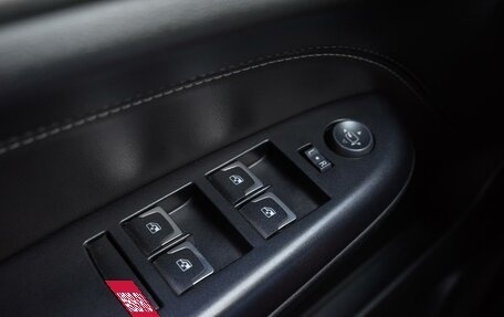 Cadillac SRX II рестайлинг, 2014 год, 1 749 000 рублей, 23 фотография