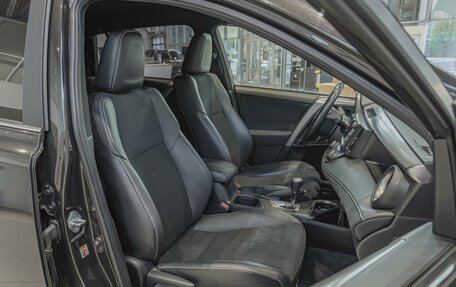 Toyota RAV4, 2016 год, 2 550 000 рублей, 8 фотография