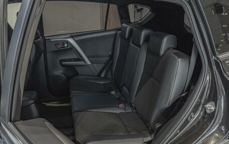 Toyota RAV4, 2016 год, 2 550 000 рублей, 9 фотография