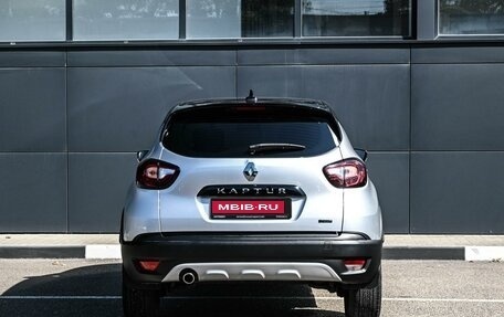 Renault Kaptur I рестайлинг, 2021 год, 1 799 000 рублей, 4 фотография