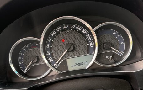 Toyota Corolla, 2014 год, 1 300 000 рублей, 7 фотография