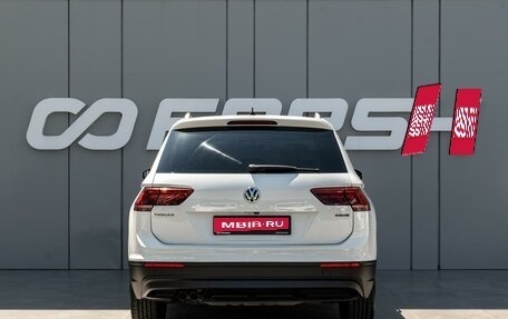 Volkswagen Tiguan II, 2018 год, 2 015 000 рублей, 4 фотография
