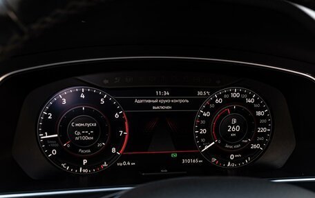 Volkswagen Tiguan II, 2018 год, 2 015 000 рублей, 17 фотография