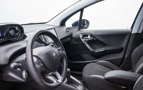 Peugeot 208 II, 2014 год, 574 000 рублей, 11 фотография
