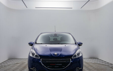 Peugeot 208 II, 2014 год, 574 000 рублей, 2 фотография