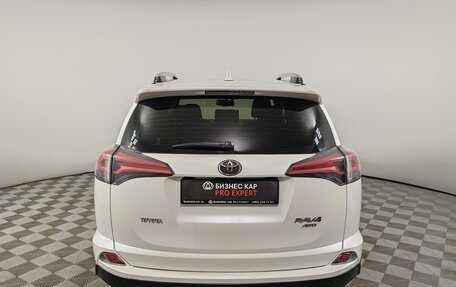 Toyota RAV4, 2016 год, 2 350 000 рублей, 6 фотография