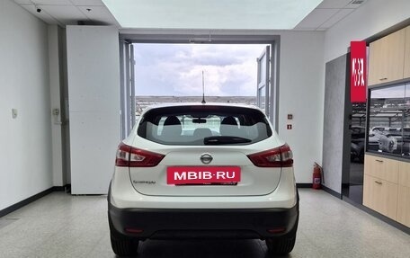 Nissan Qashqai, 2015 год, 1 500 000 рублей, 5 фотография