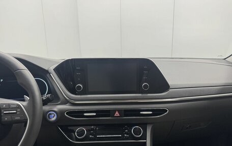 Hyundai Sonata VIII, 2021 год, 2 650 000 рублей, 12 фотография